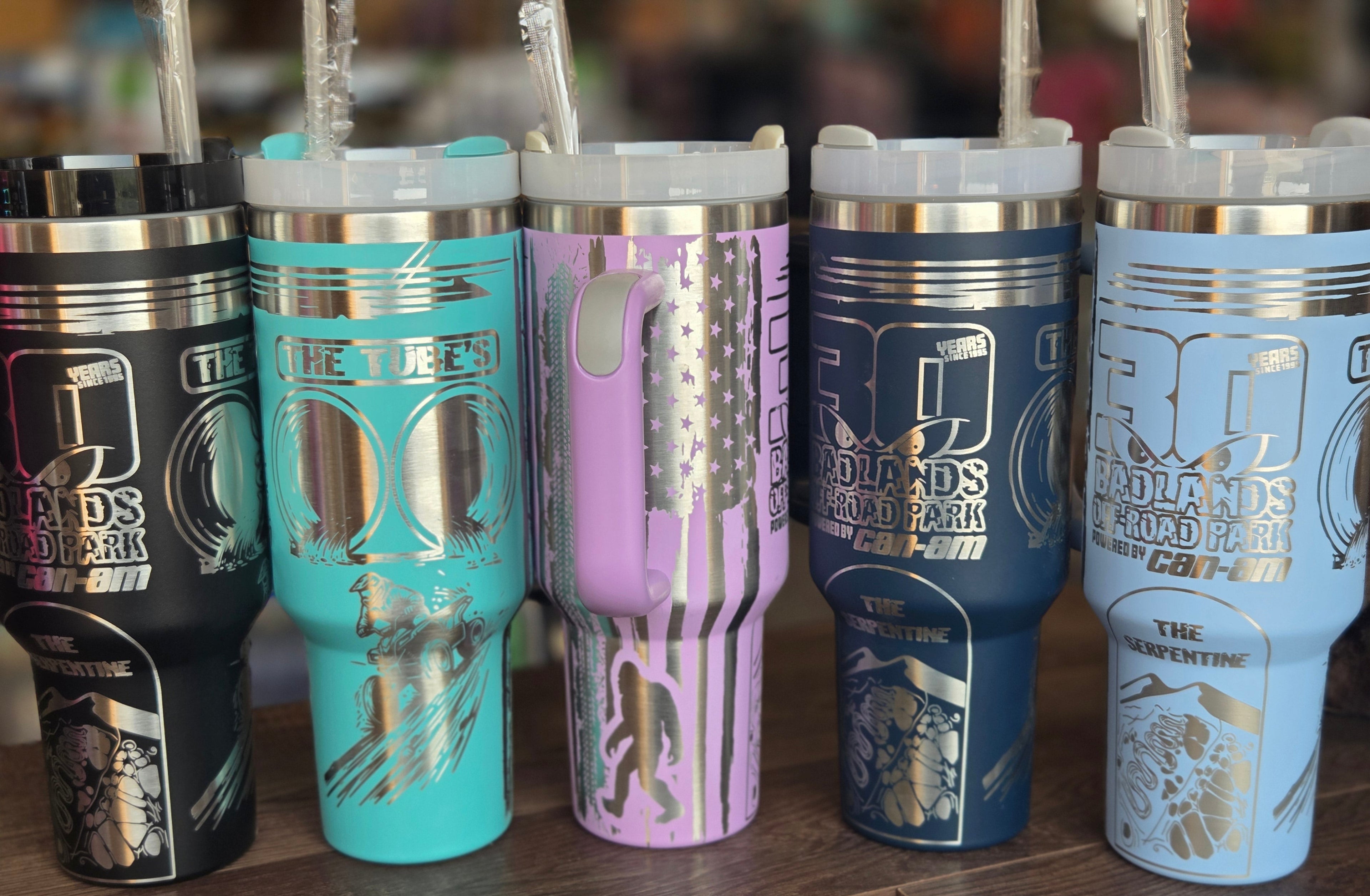 Badlands 40oz Tumbler with Handle