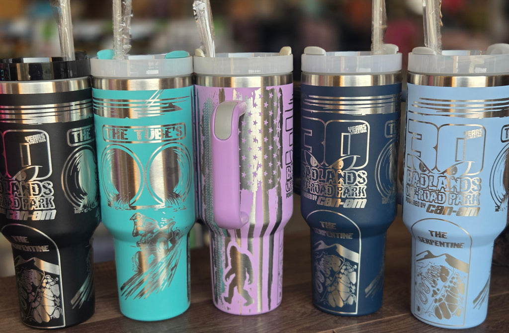 Badlands 40oz Tumbler with Handle